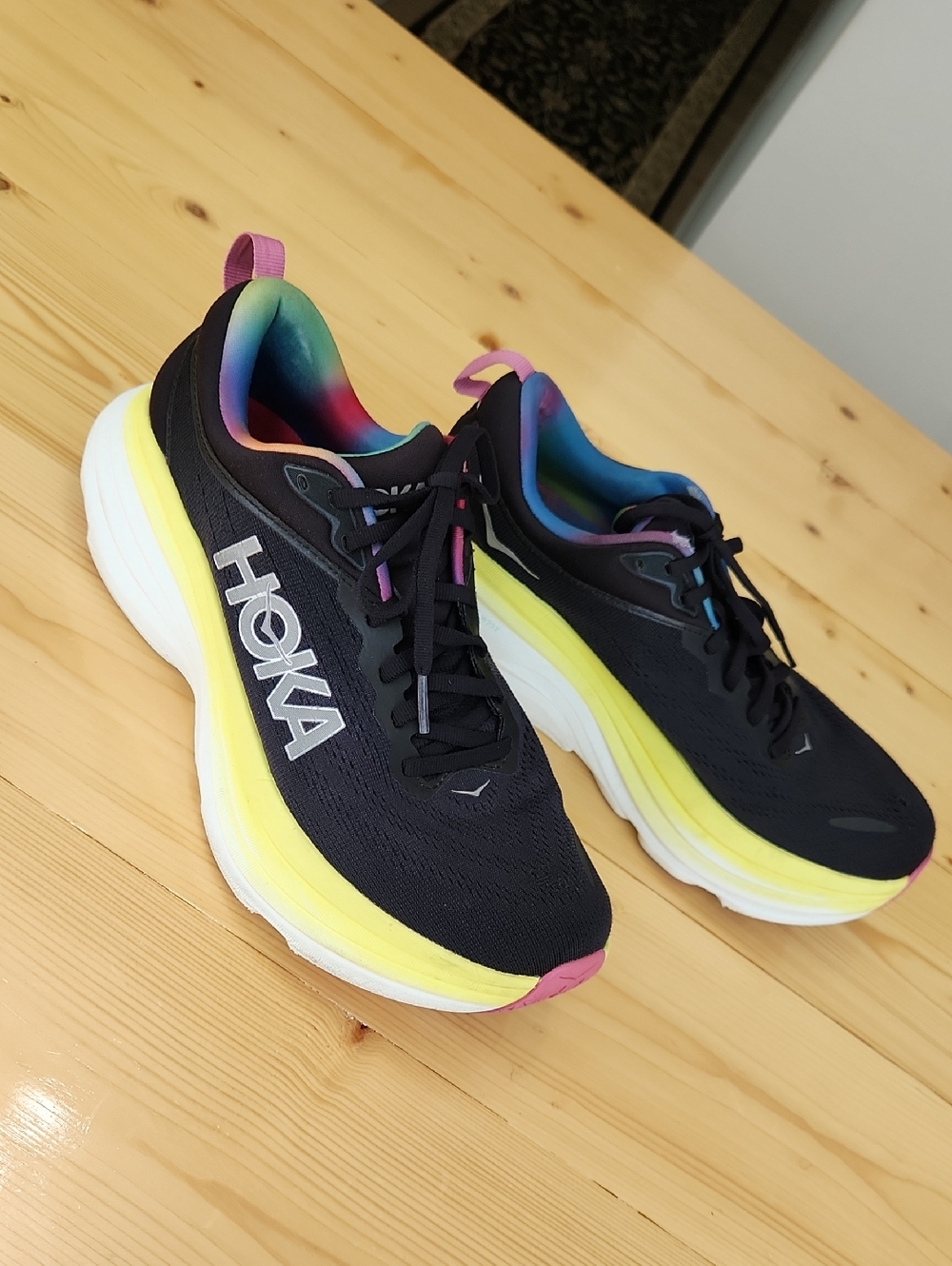 Hoka One One Bondi 8 Size 9.5 Max Cushion Running Shoes Black Rainbow Trim - Picture 3 of 17